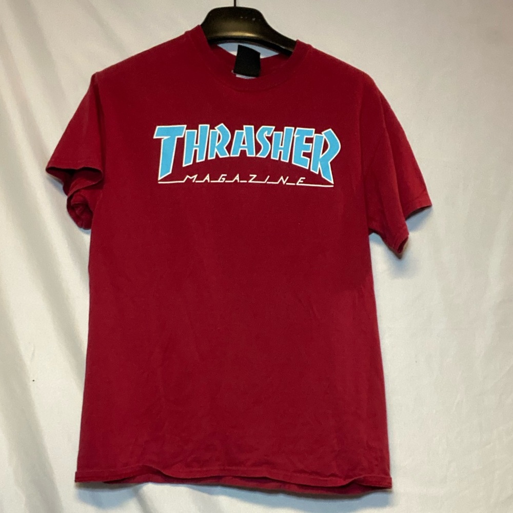 Red thrasher tee